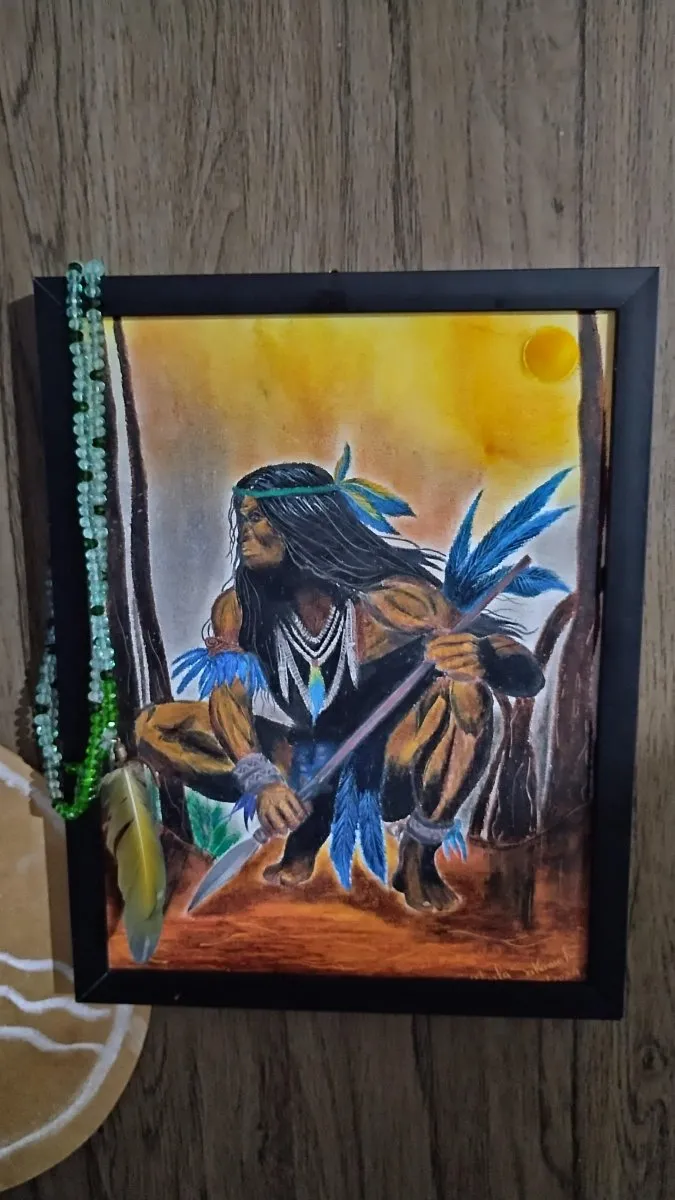 Quadro decorativo com pintura de Caboclo emoldurado. 2