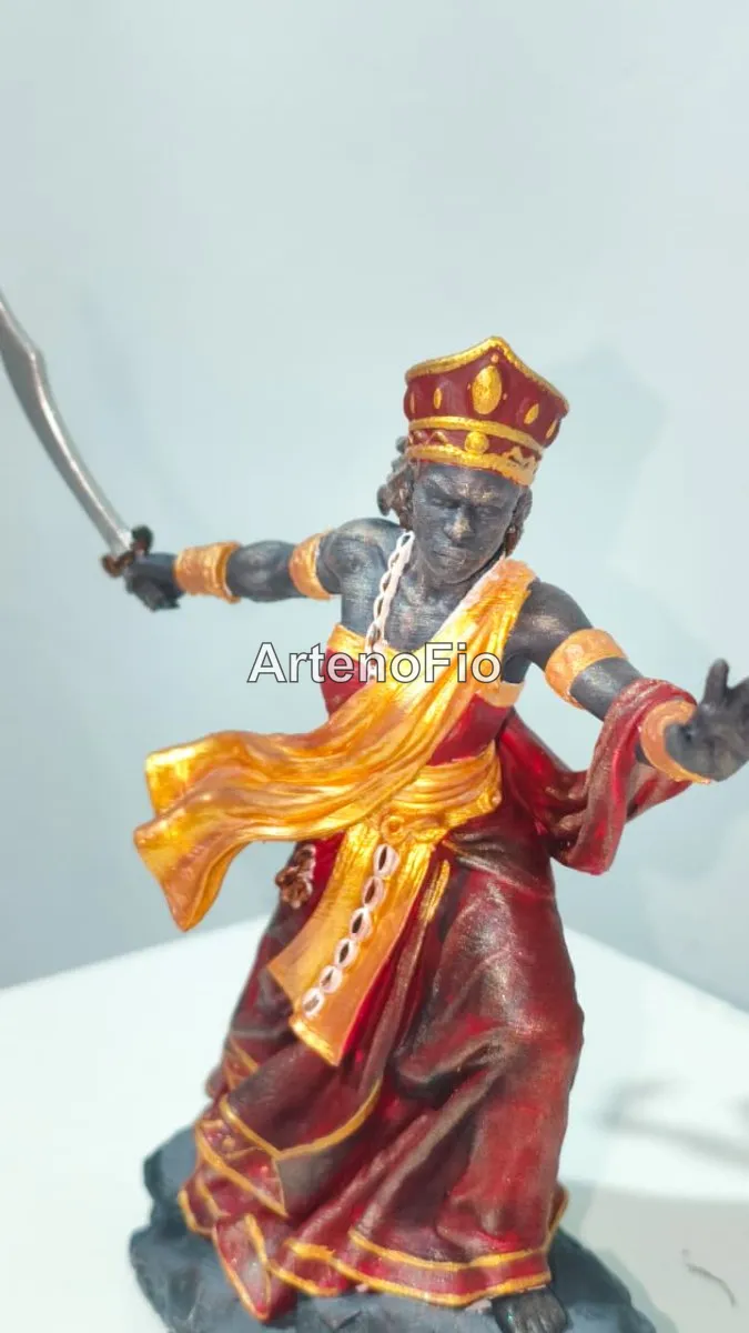 Imagem de Iansã pintada à mão com vestes vermelhas e douradas empunhando espada em impressão 3D 3